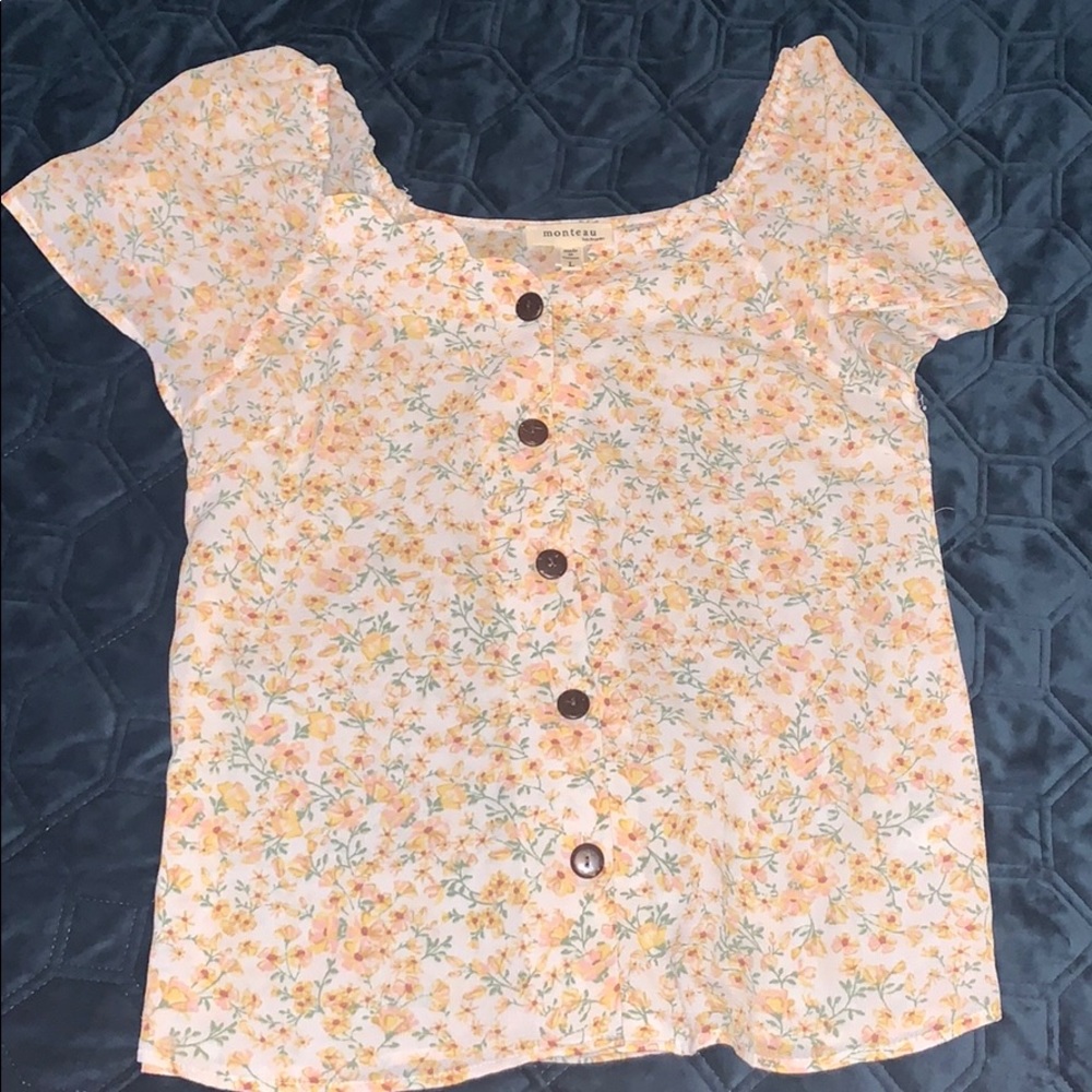White and yellow floral top with flutter sleeves